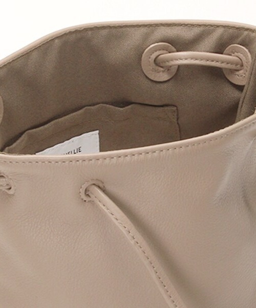 CACHELLIE（カシェリエ）の「LEATHER 2WAY TOTE（ショルダーバッグ・レディース・グレイッシュベージュ/ブラック・FREE）」の9枚目の写真