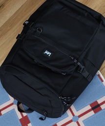 Lee | LEEﾎﾟﾘﾒｯｼｭP付BOXDﾊﾟｯｸ(バックパック/リュック)