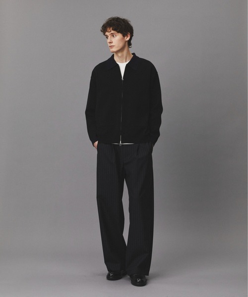 PUBLIC TOKYO(パブリックトウキョウ)の「【再入荷なし】Daily Mohair Slacks /春服/ハリ感/ワンタック/ワイドパンツ(スラックス・メンズ・ストライプ/グレイッシュベージュ・L/M/S)」の13枚目の写真