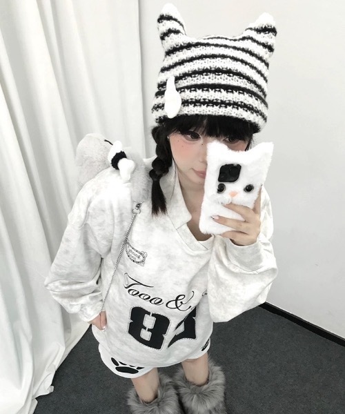 FUNdaysion(ファンデイション)の「プリントルーズスウェット(Tシャツ/カットソー・レディース・ライトグレー・M)」の2枚目の写真