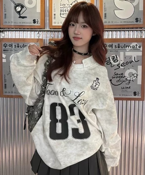 FUNdaysion(ファンデイション)の「プリントルーズスウェット(Tシャツ/カットソー・レディース・ライトグレー・M)」の4枚目の写真