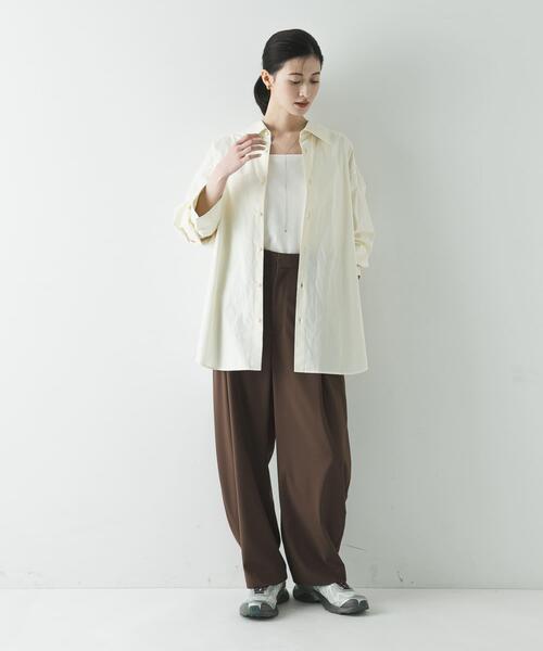 URBAN RESEARCH（アーバンリサーチ）の「ガーメントダイコットンオーバーシャツ（シャツ/ブラウス・レディース・ブルー系その他/ピンク/ホワイト系その他・FREE）」の4枚目の写真