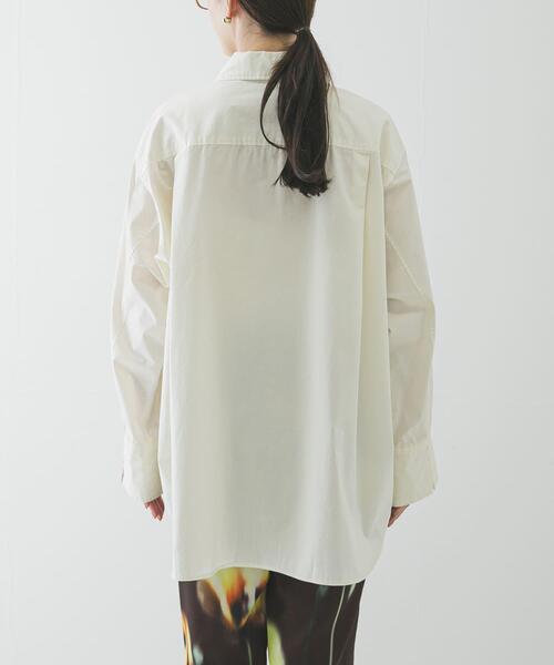 URBAN RESEARCH（アーバンリサーチ）の「ガーメントダイコットンオーバーシャツ（シャツ/ブラウス・レディース・ブルー系その他/ピンク/ホワイト系その他・FREE）」の7枚目の写真