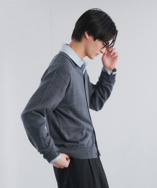 Adoon plain（アドーンプレーン）の「SILVER PLATE DETAIL KNIT PORO CARDIGAN / シルバープレートメリノウールニットポロカーディガン（カーディガン/ボレロ・メンズ・ブラウン/チャコールグレー/ベージュ/パープル・MEDIUM/LARGE）」の8枚目の写真