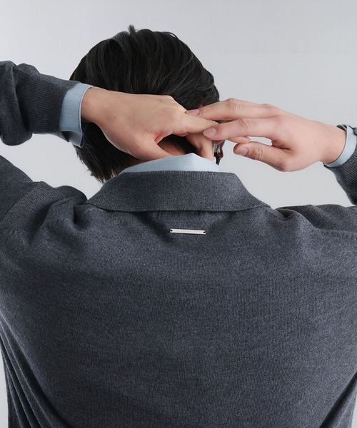 Adoon plain（アドーンプレーン）の「SILVER PLATE DETAIL KNIT PORO CARDIGAN / シルバープレートメリノウールニットポロカーディガン（カーディガン/ボレロ・メンズ・ブラウン/チャコールグレー/ベージュ/パープル・MEDIUM/LARGE）」の12枚目の写真