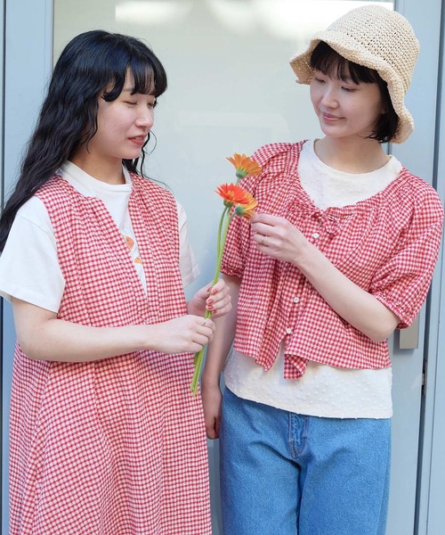 l'atelier du savon（アトリエドサボン）の「ちぢみギンガム　裾バルーンワンピース（ワンピース・レディース・レッド・FREE）」の16枚目の写真