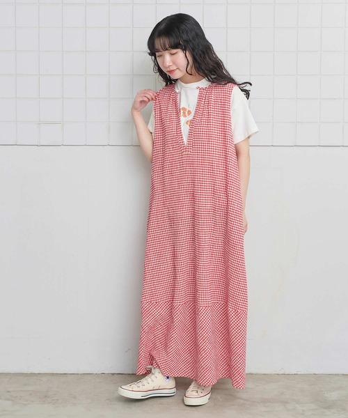 l'atelier du savon（アトリエドサボン）の「ちぢみギンガム　裾バルーンワンピース（ワンピース・レディース・レッド・FREE）」の12枚目の写真