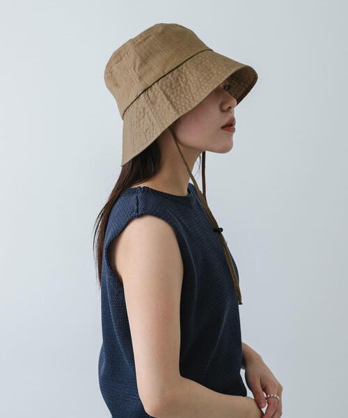 SENSE OF PLACE by URBAN RESEARCH(センスオブプレイスバイアーバンリサーチ)の「UVダウンブリムハット(ハット・レディース・ブラック/アイボリー/カーキ・ONE)」の4枚目の写真