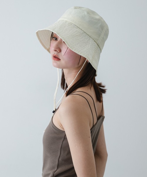 SENSE OF PLACE by URBAN RESEARCH(センスオブプレイスバイアーバンリサーチ)の「UVダウンブリムハット(ハット・レディース・ブラック/アイボリー/カーキ・ONE)」の4枚目の写真