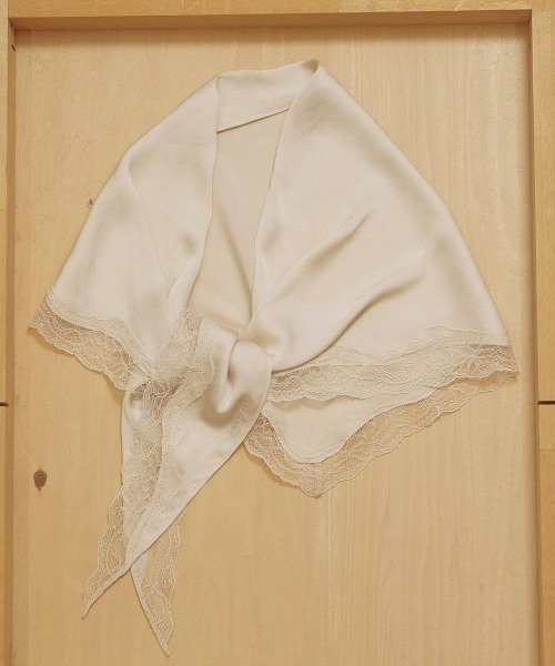TODAYFUL(トゥデイフル)の「TODAYFUL Sati n Lace Scarf サテンレーススカーフ/12611027(バンダナ/スカーフ・レディース・ミント/アイボリー・ONE SIZE)」の11枚目の写真