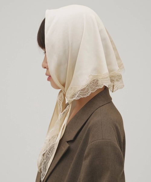 TODAYFUL(トゥデイフル)の「TODAYFUL Sati n Lace Scarf サテンレーススカーフ/12611027(バンダナ/スカーフ・レディース・ミント/アイボリー・ONE SIZE)」の3枚目の写真