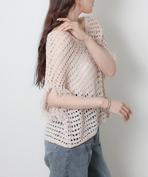 Riberry(リベリー)の「前後2WAYフリンジ透かし編みベスト(ベスト・レディース・ブラック/ホワイト系/グレー・MEDIUM)」の16枚目の写真