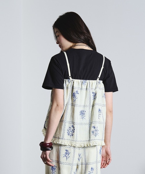 ROSE BUD（ローズバッド）の「(mag.by c)EMBROIDERY CAMISOLE BLOUSE（カーディガン/ボレロ・レディース・オフホワイト/ブラック・ONE SIZE）」の20枚目の写真