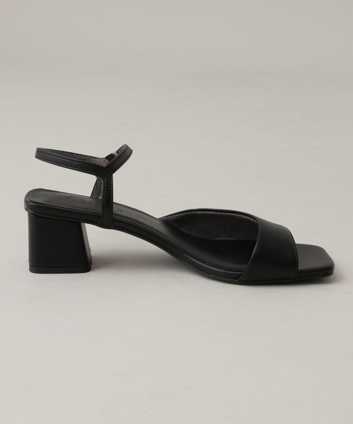 A part by(アパートバイ)の「スクエアヒールサンダル(サンダル・レディース・ブラック/ベージュ・MEDIUM/LARGE)」の6枚目の写真