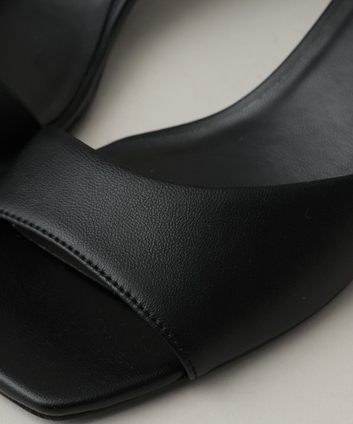 A part by(アパートバイ)の「スクエアヒールサンダル(サンダル・レディース・ブラック/ベージュ・MEDIUM/LARGE)」の10枚目の写真