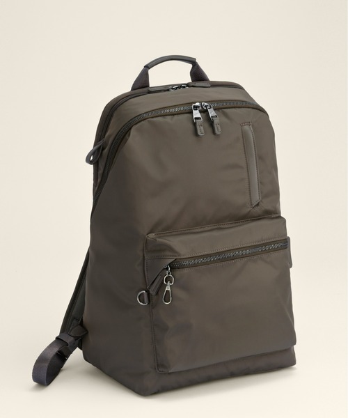 SAC'S BAR セレクト(サックスバーセレクト)の「【W&.Day/Night】 ポッケス ハグリュック3 19L(バックパック/リュック・レディース・アッシュブラウン/ダークグレー/ブラック・FREE)」の12枚目の写真