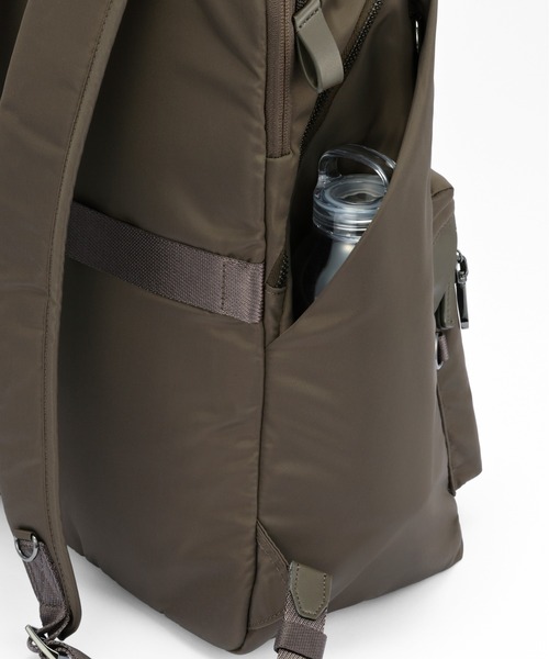 SAC'S BAR セレクト(サックスバーセレクト)の「【W&.Day/Night】 ポッケス ハグリュック3 19L(バックパック/リュック・レディース・アッシュブラウン/ダークグレー/ブラック・FREE)」の22枚目の写真