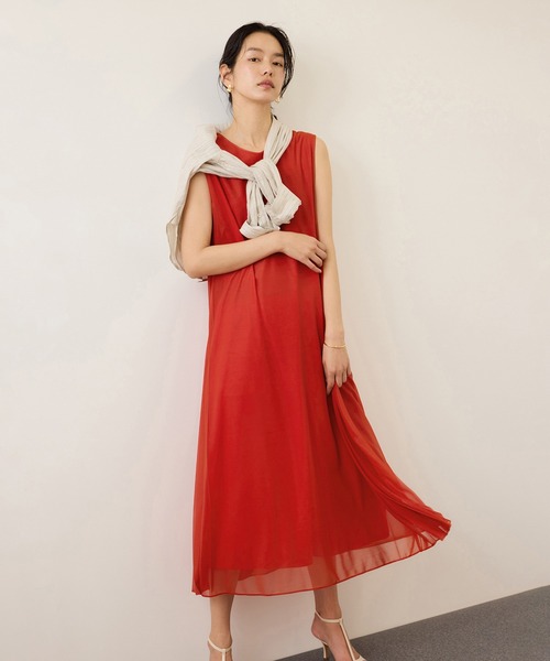 ROPE'（ロペ）の「エスパンディサイドプリーツワンピース（ワンピース・レディース・ブラック/レッド/ベージュ/ブルー・FREE）」の22枚目の写真