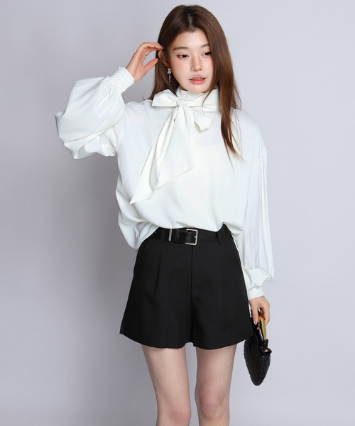 by LEGNA(バイレグナ)の「テーラードショートパンツ(その他パンツ・レディース・ブラック/グレー・SMALL/X-LARGE/MEDIUM/LARGE)」の9枚目の写真