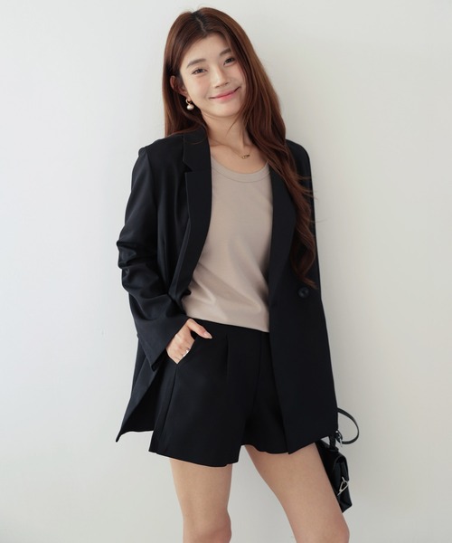 by LEGNA(バイレグナ)の「テーラードショートパンツ(その他パンツ・レディース・ブラック/グレー・SMALL/X-LARGE/MEDIUM/LARGE)」の10枚目の写真