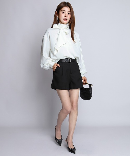 by LEGNA(バイレグナ)の「テーラードショートパンツ(その他パンツ・レディース・ブラック/グレー・SMALL/X-LARGE/MEDIUM/LARGE)」の14枚目の写真