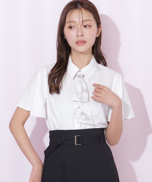 JILL by JILL STUART（ジルバイジルスチュアート）の「配色ボウタイブラウス（シャツ/ブラウス・レディース・ホワイト/ブルー/ホワイト系その他・FREE）」の3枚目の写真