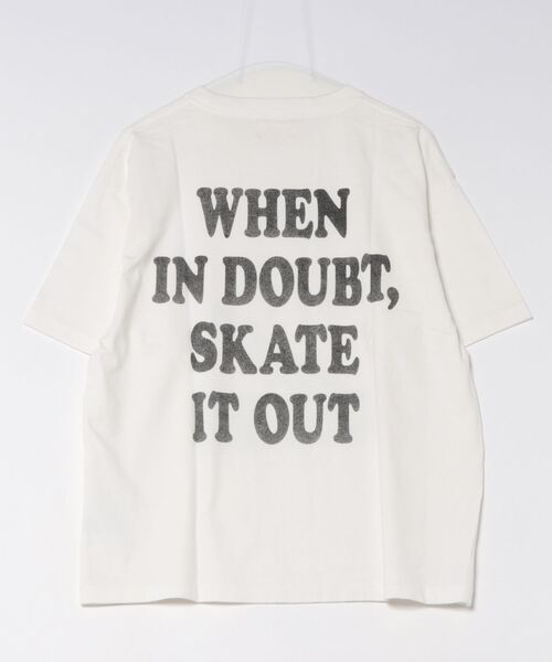 Right-on（ライトオン）の「【PEANUTS】【ＰＥＡＮＵＴＳ】グラフィックプリントＴシャツ（Tシャツ/カットソー・メンズ・ホワイト/サックスブルー/ブラック・S/M/L/XL）」の5枚目の写真