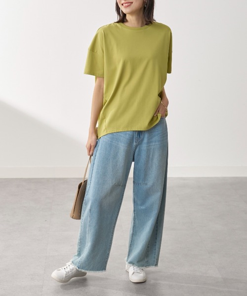 BELLUNA(ベルーナ)の「【接触冷感 汗ジミ防止】360°サマ見えコクーンTシャツ(Tシャツ/カットソー・レディース・ライム/オフホワイト/ブラック/ロイヤルブルー/モカ・LARGE/MEDIUM/X-LARGE)」の15枚目の写真
