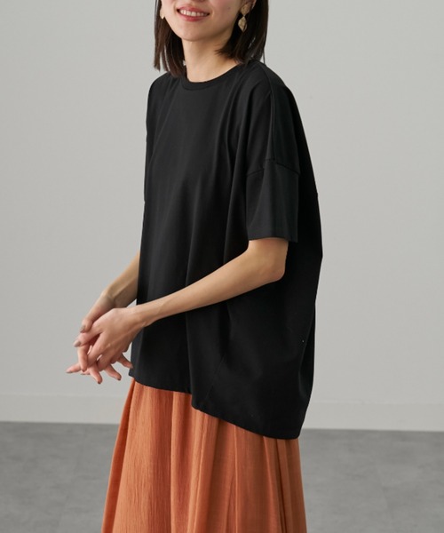 BELLUNA(ベルーナ)の「【接触冷感 汗ジミ防止】360°サマ見えコクーンTシャツ(Tシャツ/カットソー・レディース・ライム/オフホワイト/ブラック/ロイヤルブルー/モカ・LARGE/MEDIUM/X-LARGE)」の19枚目の写真