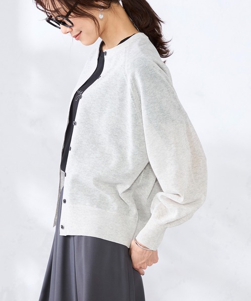 GALLORIA（ギャローリア）の「【洗濯機で洗える】ラグランクルーカーディガン（カーディガン/ボレロ・レディース・ネイビー/オレンジ/ライトグレー・S/M/LL/L）」の7枚目の写真