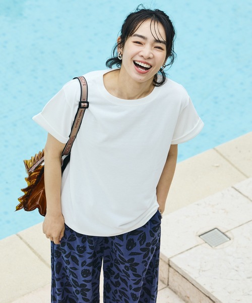 FREAK'S STORE（フリークスストア）の「<接触冷感/UV> AIRDRY HIGHCOOL ロールアップTシャツ（Tシャツ/カットソー・レディース・ブラック/オフホワイト/ピンク/ブルー/モカ・ﾌﾘ-）」の2枚目の写真