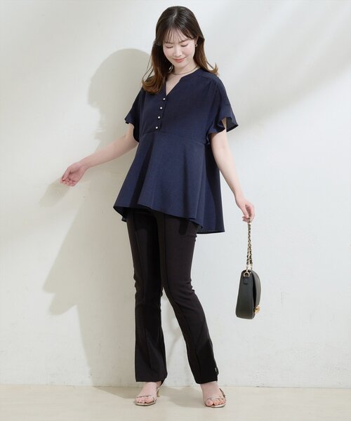 natural couture(ナチュラルクチュール)の「【sherbet line】接触冷感UV袖フリルペプラムブラウス(シャツ/ブラウス・レディース・サックスブルー/ピンク/ネイビー/ベージュ/オフホワイト・FREE)」の16枚目の写真