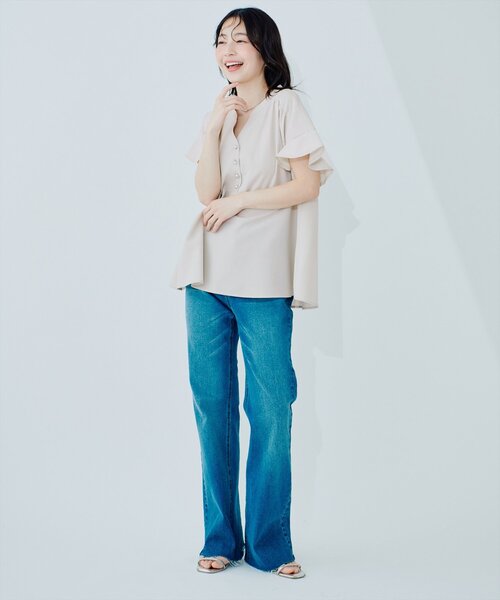 natural couture(ナチュラルクチュール)の「【sherbet line】接触冷感UV袖フリルペプラムブラウス(シャツ/ブラウス・レディース・サックスブルー/ピンク/ネイビー/ベージュ/オフホワイト・FREE)」の10枚目の写真