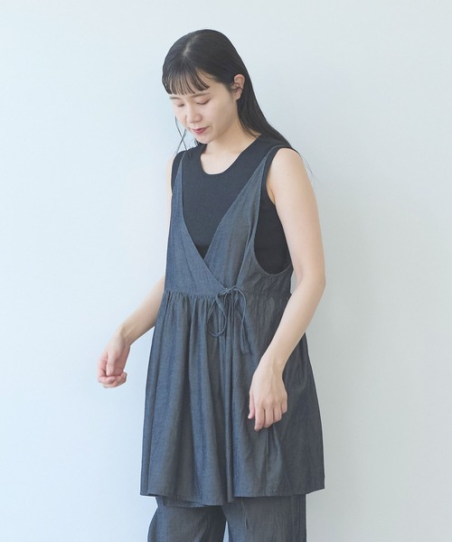 yuni(ユニ )の「R/C soft denim cachecoeur bistier blouse(シャツ/ブラウス・レディース・ネイビー・FREE)」の12枚目の写真