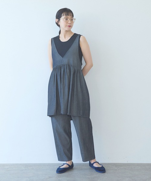 yuni(ユニ )の「R/C soft denim cachecoeur bistier blouse(シャツ/ブラウス・レディース・ネイビー・FREE)」の2枚目の写真