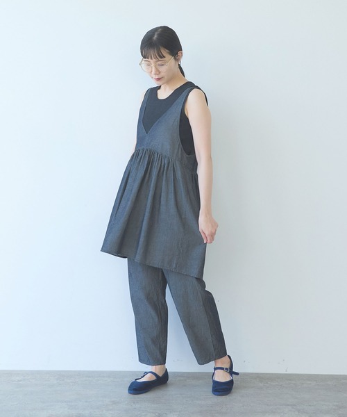 yuni(ユニ )の「R/C soft denim cachecoeur bistier blouse(シャツ/ブラウス・レディース・ネイビー・FREE)」の3枚目の写真