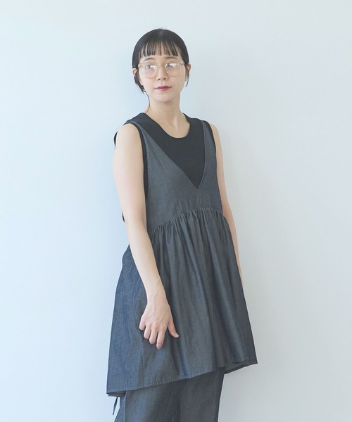 yuni(ユニ )の「R/C soft denim cachecoeur bistier blouse(シャツ/ブラウス・レディース・ネイビー・FREE)」の7枚目の写真