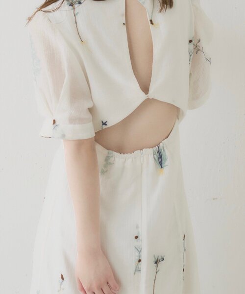 Kastane（カスタネ）の「【SAWAMOTO企画/WEB限定】SOLASE BLOOM ONEPIECE（ワンピース・レディース・サックスブルー/アイボリー・0/1）」の18枚目の写真