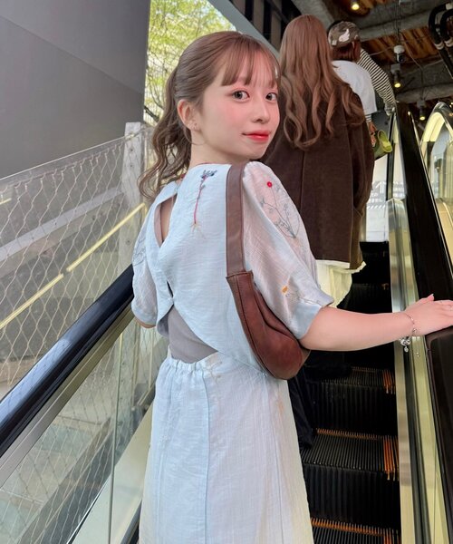 Kastane（カスタネ）の「【SAWAMOTO企画/WEB限定】SOLASE BLOOM ONEPIECE（ワンピース・レディース・サックスブルー/アイボリー・0/1）」の7枚目の写真