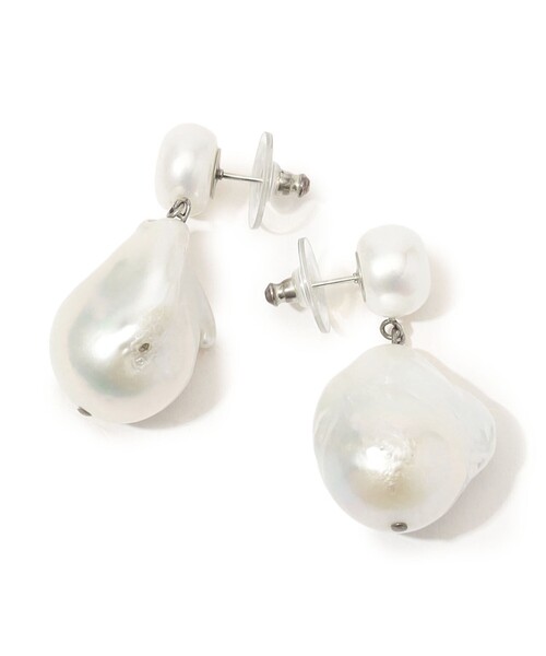 SOPHIE BUHAI（ソフィーブハイ）の「SOPHIE BUHAI Essential Pearl ピアス（ピアス（両耳用）・レディース・ホワイト系その他・FREE）」の2枚目の写真