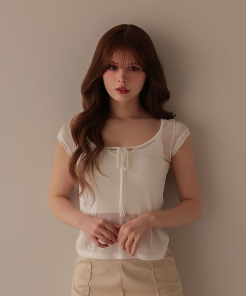 M DOLLY(エムドリー)の「Ribbon maisie french sleeve tops / リボンメイジーフレンチスリーブトップス(Tシャツ/カットソー・レディース・ホワイト/ピンクベージュ/ブラック・FREE)」の6枚目の写真