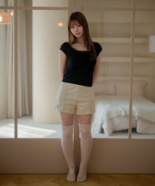 M DOLLY(エムドリー)の「Ribbon maisie french sleeve tops / リボンメイジーフレンチスリーブトップス(Tシャツ/カットソー・レディース・ホワイト/ピンクベージュ/ブラック・FREE)」の16枚目の写真