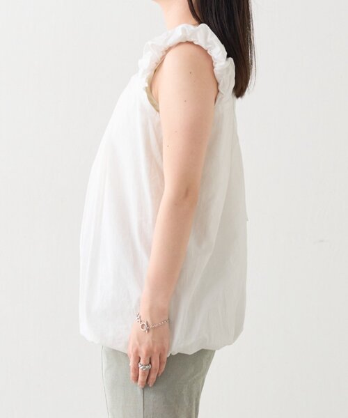 Kastane(カスタネ)の「【一部店舗限定/前後2WAY】Bバルーンバックリボンチュニック(チュニック・レディース・ブラック/オフホワイト・FREE)」の11枚目の写真