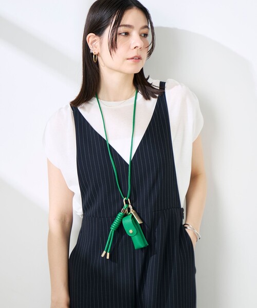 NOLLEY’S(ノーリーズ)の「ウォッシャブルシアードライコットンショルダーギャザープルオーバー(Tシャツ/カットソー・レディース・ブラック/ホワイト/サックスブルー・FREE)」の2枚目の写真