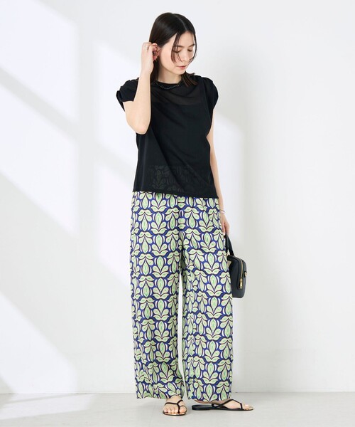 NOLLEY’S(ノーリーズ)の「ウォッシャブルシアードライコットンショルダーギャザープルオーバー(Tシャツ/カットソー・レディース・ブラック/ホワイト/サックスブルー・FREE)」の9枚目の写真