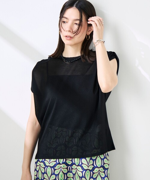 NOLLEY’S(ノーリーズ)の「ウォッシャブルシアードライコットンショルダーギャザープルオーバー(Tシャツ/カットソー・レディース・ブラック/ホワイト/サックスブルー・FREE)」の16枚目の写真