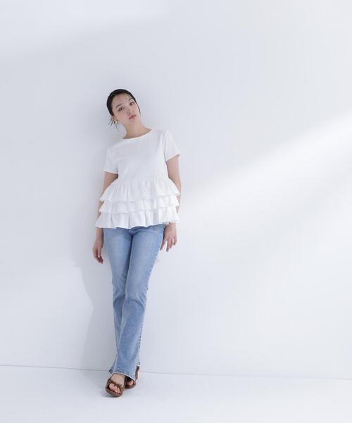 NATURAL BEAUTY BASIC(ナチュラルビューティーベーシック)の「【山本里菜さんコラボ】ドッキングペプラムカットソー(Tシャツ/カットソー・レディース・ブラック/オフホワイト・フリ-)」の15枚目の写真