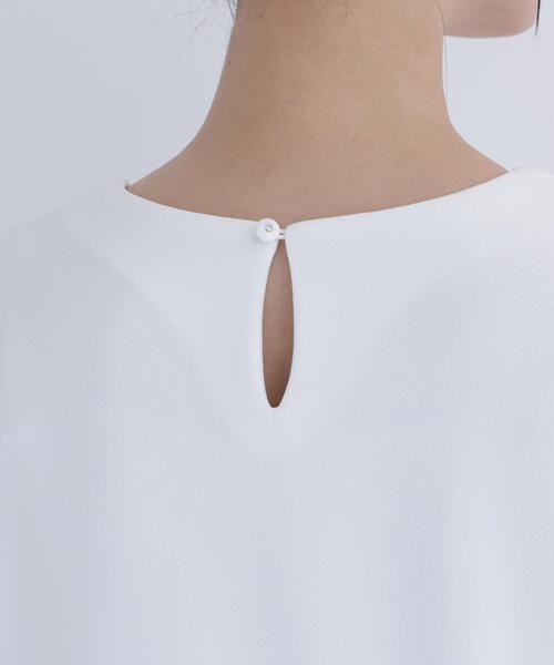 NATURAL BEAUTY BASIC(ナチュラルビューティーベーシック)の「【山本里菜さんコラボ】ドッキングペプラムカットソー(Tシャツ/カットソー・レディース・ブラック/オフホワイト・フリ-)」の7枚目の写真