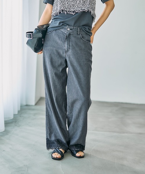 LEPSIM(レプシィム)の「スースー裾レースデニムパンツ 670524(デニムパンツ・レディース・ブルー/チャコールグレー・MEDIUM/LARGE)」の3枚目の写真