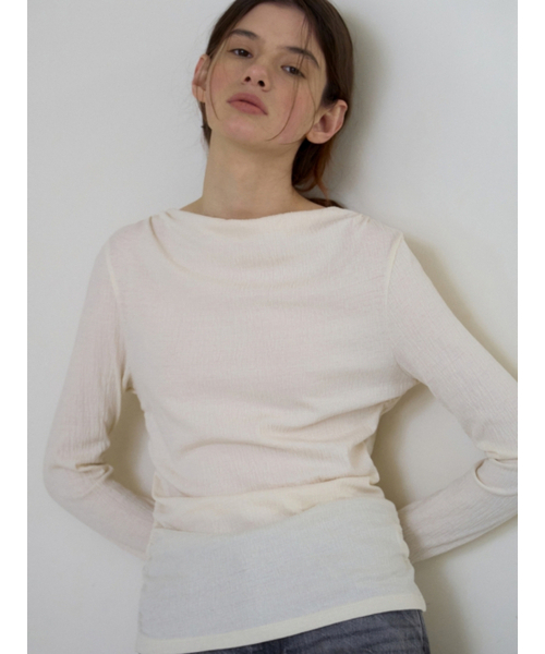 UNNOUT(アナウト)の「DRAPED SHIRRING T-SHIRT CREAM(Tシャツ/カットソー・レディース・その他・FREE)」の2枚目の写真